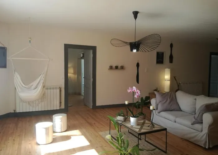 Briseteia Saint-Just-Ibarre